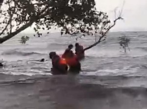 Speedboat Bawa Penumpang di Muna Tenggelam Dihantam Gelombang