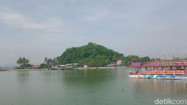 Pemandangan Rawa Jombor, Klaten, usai direvitalisasi. Foto diunggah Minggu (1/2/2026).