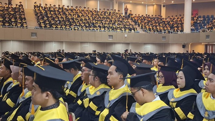 UT Wisuda 4.667 Lulusan Hari Ini, Sebagian Besar Sudah Dapat Kerja