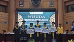 Potret Khidmatnya Wisuda Perdana UT di Tahun 2026
