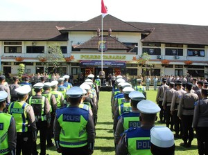 Petugas Gabungan Siaga di 12 Titik Saat Operasi Keselamatan Agung di Tabanan