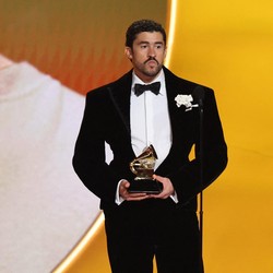 Mereka yang Bersinar dan Gigit Jari di Grammy 2026