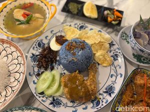 Ciak Tiam: Ho Ciak! Nasi Lemak Bunga Telang hingga Char Kway Teow di Kopitiam Cozy