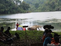 Danau Denuh, Wisata Eksotis di Balik Bukit Culamega Tasikmalaya