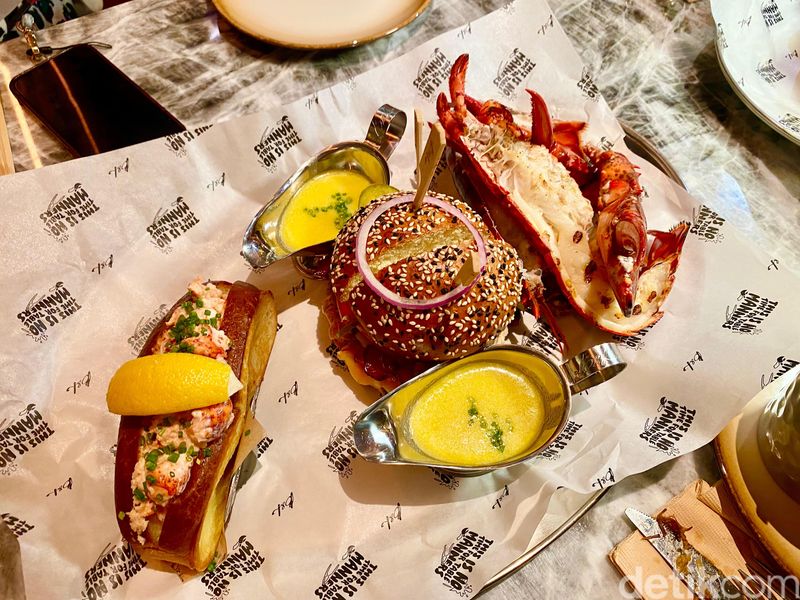 Menu di Restoran Burger & Lobster Jakarta