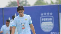 Kurzawa dan Dion merupakan rekrutan baru Persib yang didatangkan pada paruh musim ini.