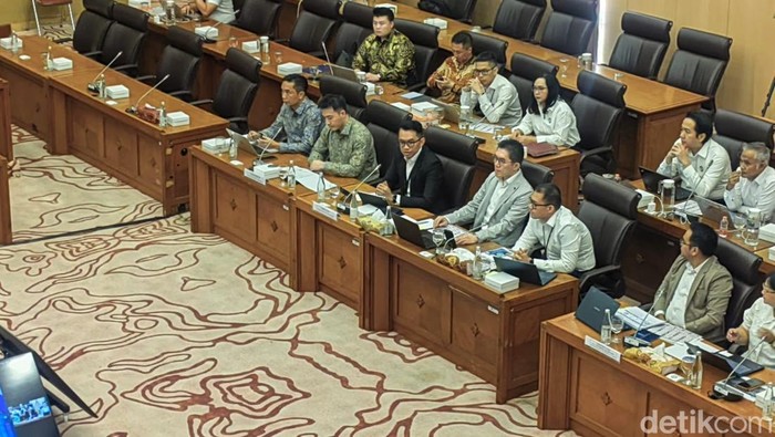 Pabrik Baterai Rp 7 T di Karawang Rampung Kuartal III, Serap 3.000 Pekerja