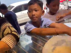 Asal-usul Batu Temuan 4 Bocah di Bojonegoro yang Disangka Giok