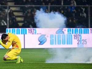 Audero Kena Lemparan Flare Suporter Inter, Lautaro Minta Maaf