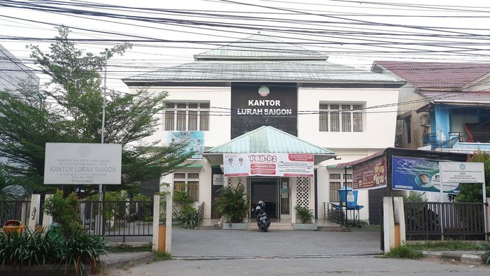 Kantor Kelurahan Saigon di Pontianak, Kalbar.