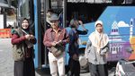 Literasi Keliling Kota, TransLiteria Hadirkan Pengalaman Baca Buku di Bus Satria