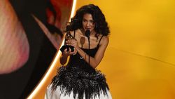 Olivia Dean Raih Best New Artist di Grammy ke-68