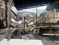 Polisi Selidiki Penyebab Kebakaran Gudang Dekorasi di Cipadu Tangsel