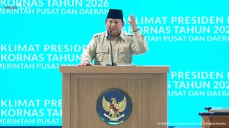 Presiden Prabowo: Kenapa Prasasti Sejarah Dibongkar, Situs Majapahit Jadi Pabrik?