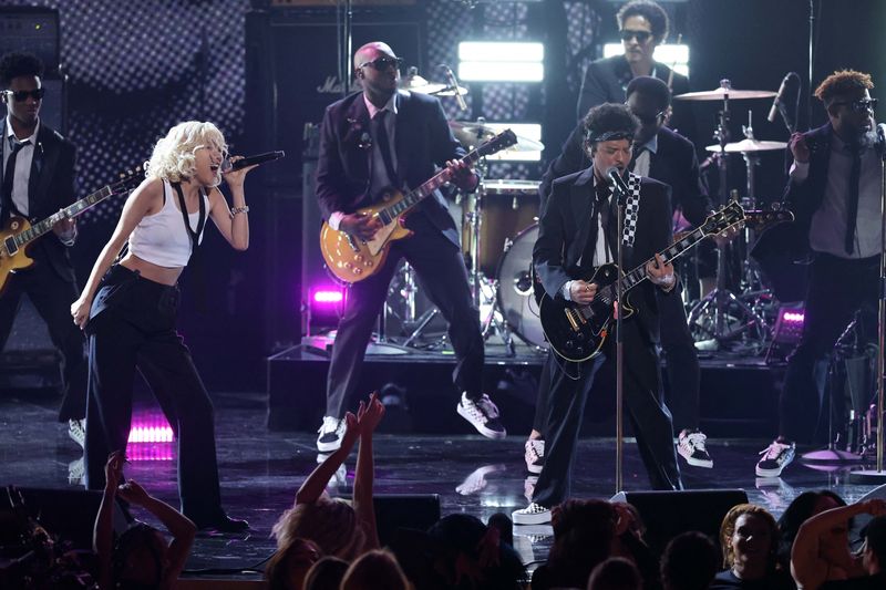 Rose Bruno Mars and Rose perform during the 68th Annual Grammy Awards in Los Angeles, California, U.S., February 1, 2026. REUTERS/Daniel Cole