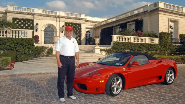 Rumah Mewah yang Diperebutkan Trump dan Epstein Sebuah rumah mewah di Florida, AS, jadi rebutan antara Donald Trump dan Jeffrey Epstein pada 2004.