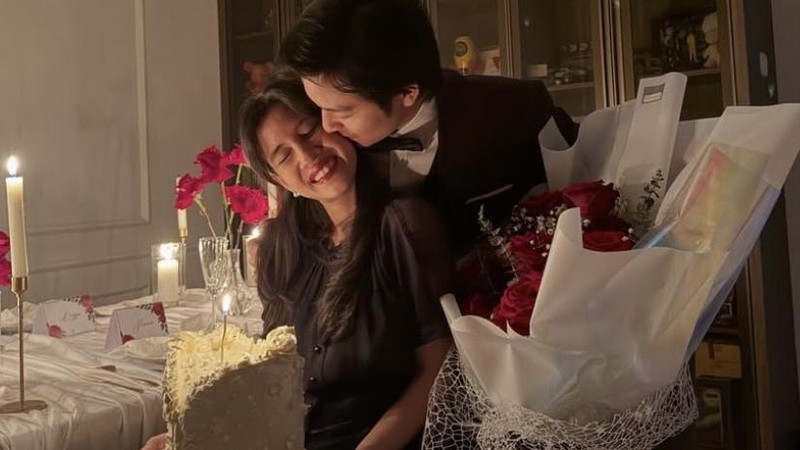 So Sweet! Momen Angga Yunanda dan Shenina Makan Malam Romantis Bersama