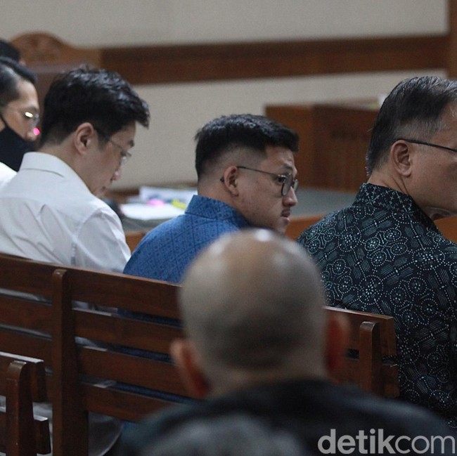 Sidang Dakwaan Kasus Korupsi Investasi Tanihub