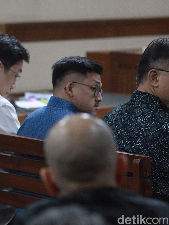 Sidang Dakwaan Kasus Korupsi Investasi Tanihub