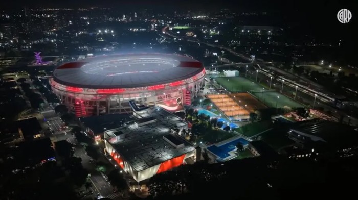 Stadion El Monumental di Argentina bakal direnovasi. Jumlah kapasitas penonton bakal menjadi 101 ribu kursi.