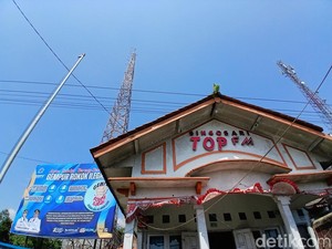 Karyawan Keluhkan Tower Radio Pemkab Brebes Keropos: Takut Roboh Kena Angin