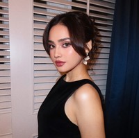 Cantiknya Syifa Hadju di Ultah Maia, Calon Mantu Tampil Glamor Bergaun Hitam