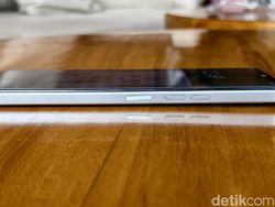 Unboxing Tecno Spark Go 3, HP 1 Jutaan Punya Fitur AI