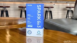 Unboxing Tecno Spark Go 3, HP 1 Jutaan Punya Fitur AI