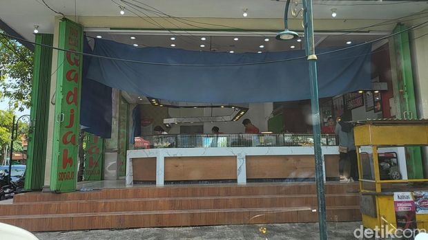 Toko emas di Bojonegoro.