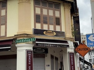 Video: Warung Nasi Padang Tertua di Singapura Resmi Tutup
