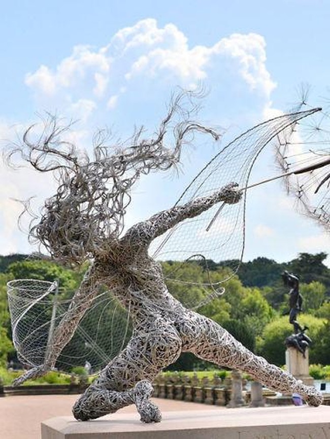 8 Seni Patung Luar Biasa yang Bikin Takjub