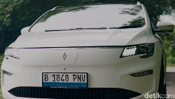 - Naik Mobil Listrik Ke Sumatra? Gak Takut Lagi Karena Ini