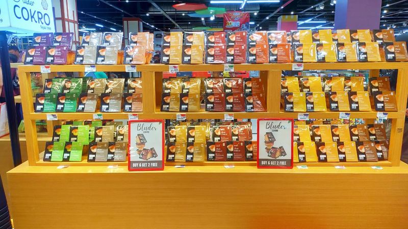 Bluder Cokro kini dijual di Transmart