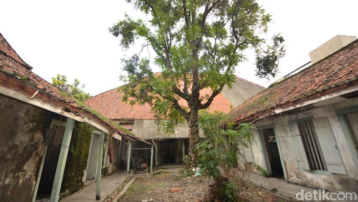 Prabowo Soroti Situs Sejarah, Cagar Budaya di Gresik Malah Dibongkar