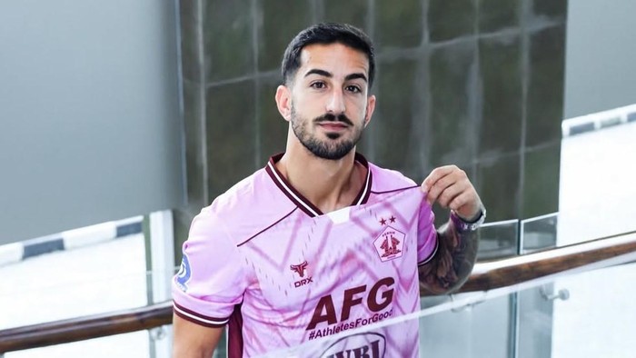 Susunan Permain Persik Kediri Vs Dewa United: Ernesto Gomez Debut