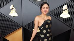 Foto: Gaun dari Tenun Garut Mendunia di Grammy Awards 2026