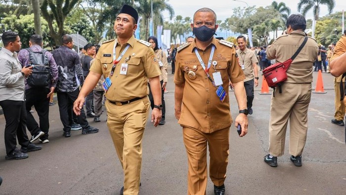 Gubernur dan Wakil Gubernur Jateng, Ahmad Luthfi dan Taj Yasin Maimoen, mengikuti Rakornas Pemerintah Pusat dan Daerah tahun 2026 di SICC, Bogor.