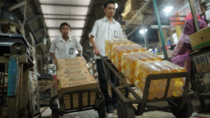 BUMN Pangan Siapkan Daging-Migor buat Ramadan, Segini Jumlahnya