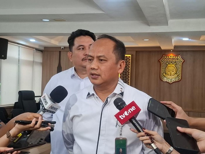Kapuspenkum Kejagung Anang Supriatna