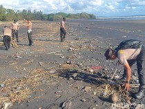 Disentil Prabowo, Pantai-pantai di Bali Mulai Dibersihkan