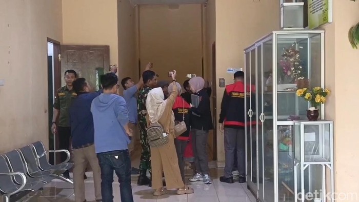 Kejari melakukan penggeledahan di kantor DLH Lubuklinggau