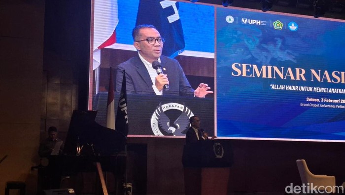 Mendikti Cerita Mahasiswa yang Selalu Ingat Pesannya, Kini Jadi Pengusaha Parfum