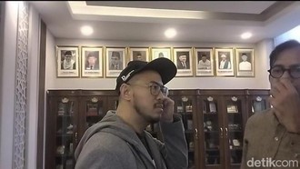 Pandji Pragiwaksono Datangi MUI Terkait Isu Materi Mens Rea