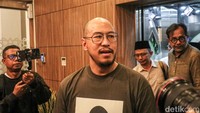 2 Komika Opener Mens Rea Pandji Pragiwaksono Diperiksa Polisi Sebagai Saksi