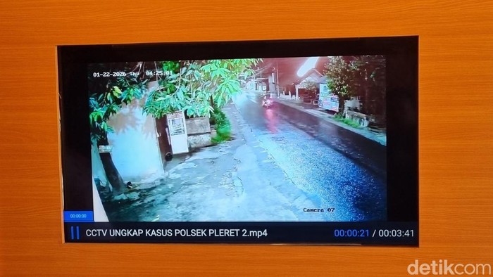 Rekaman CCTV yang memperlihatkan proses pencurian motor di Jalan Pleret, Gunungan, Pleret, Bantul.