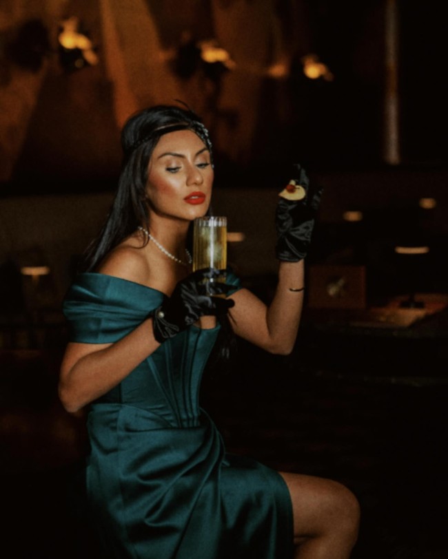 ”Aku tidak pernah mendengar kata tidak. Uang yang bisa aku belanjakan tidak terbatas, ungkap wanita yang menghabiskan $ 500.000 (Rp 8,3 miliaran) hingga $ 900.000 (Rp 15 miliaran) untuk liburan eksotis setiap bulan. Foto: Instagram