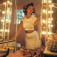 Orang tuaku bekerja sangat keras untuk memberi saya kehidupan yang saya miliki. Mereka selalu ingin aku terurus dengan baik, ujar wanita yang bercita-cita jadi aktris tersebut. Foto: Instagram