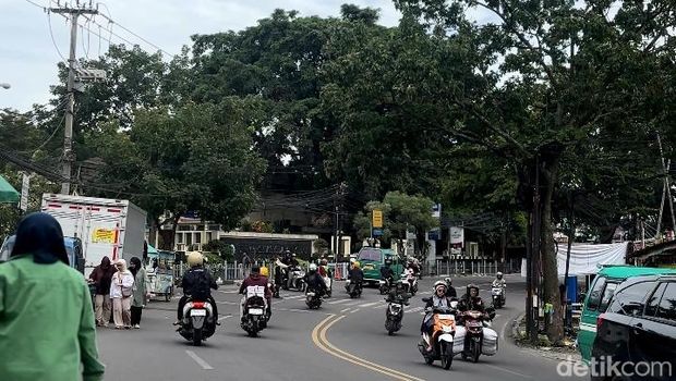 Suasana sekitar UIN Bandung