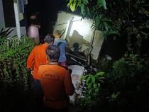 Tanah Gerak di Tomo Sumedang, Tiga Rumah Rusak Berat
