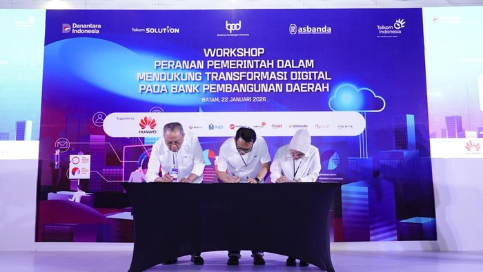 Telkom bersama Asbanda menggelar Workshop Asbanda & BPD Seluruh Indonesia sebagai upaya mendorong percepatan transformasi digital Bank Pembangunan Daerah di Batam